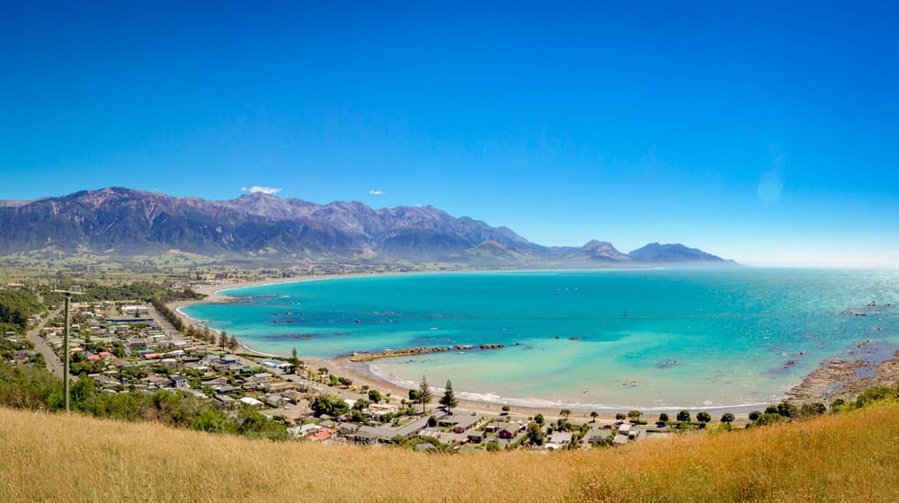 F F8 Coastal Pacific Destinations Kaikoura Panorama 2019 R H9073 1000x560